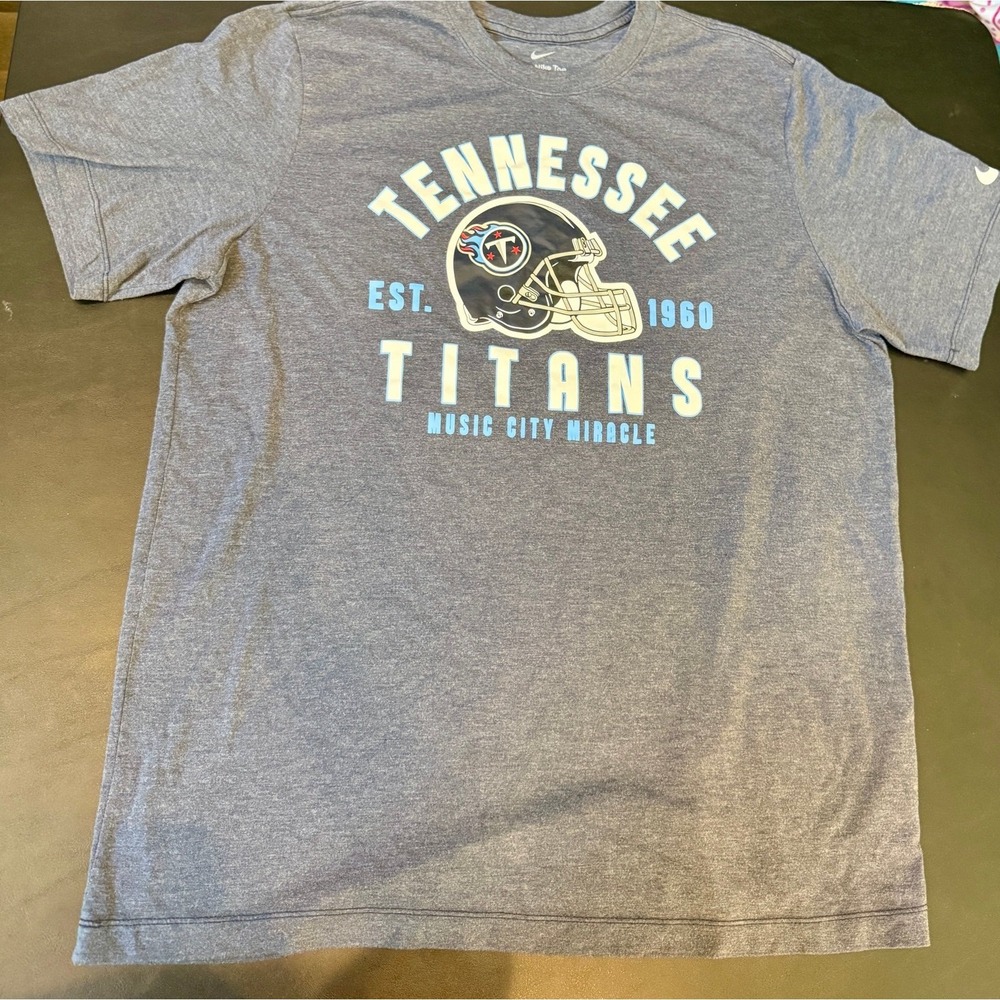 Nike Tennessee Titans Music City Miracle Tri-Blend T-Shirt XL